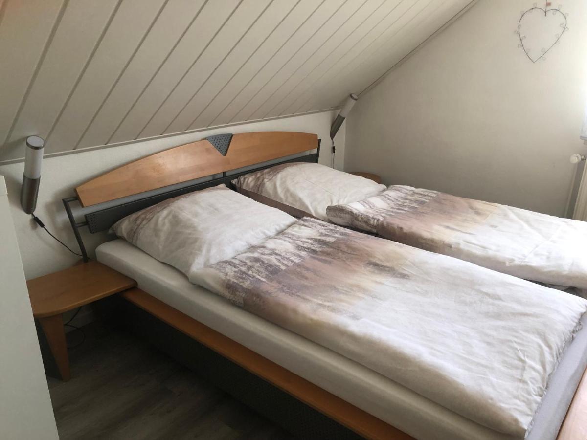 Ferienwohnung Viezens Neustadt am Rubenberge Bagian luar foto