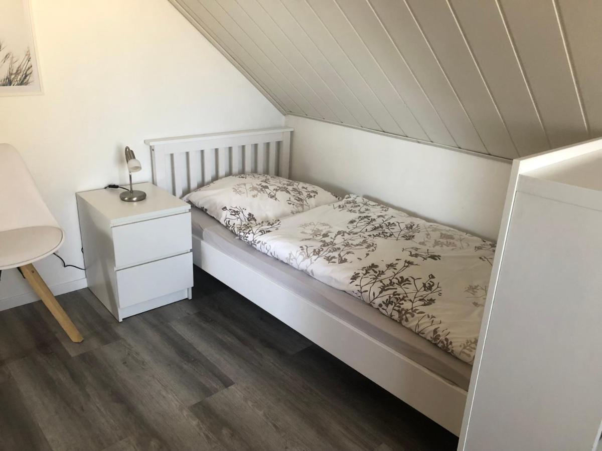 Ferienwohnung Viezens Neustadt am Rubenberge Bagian luar foto